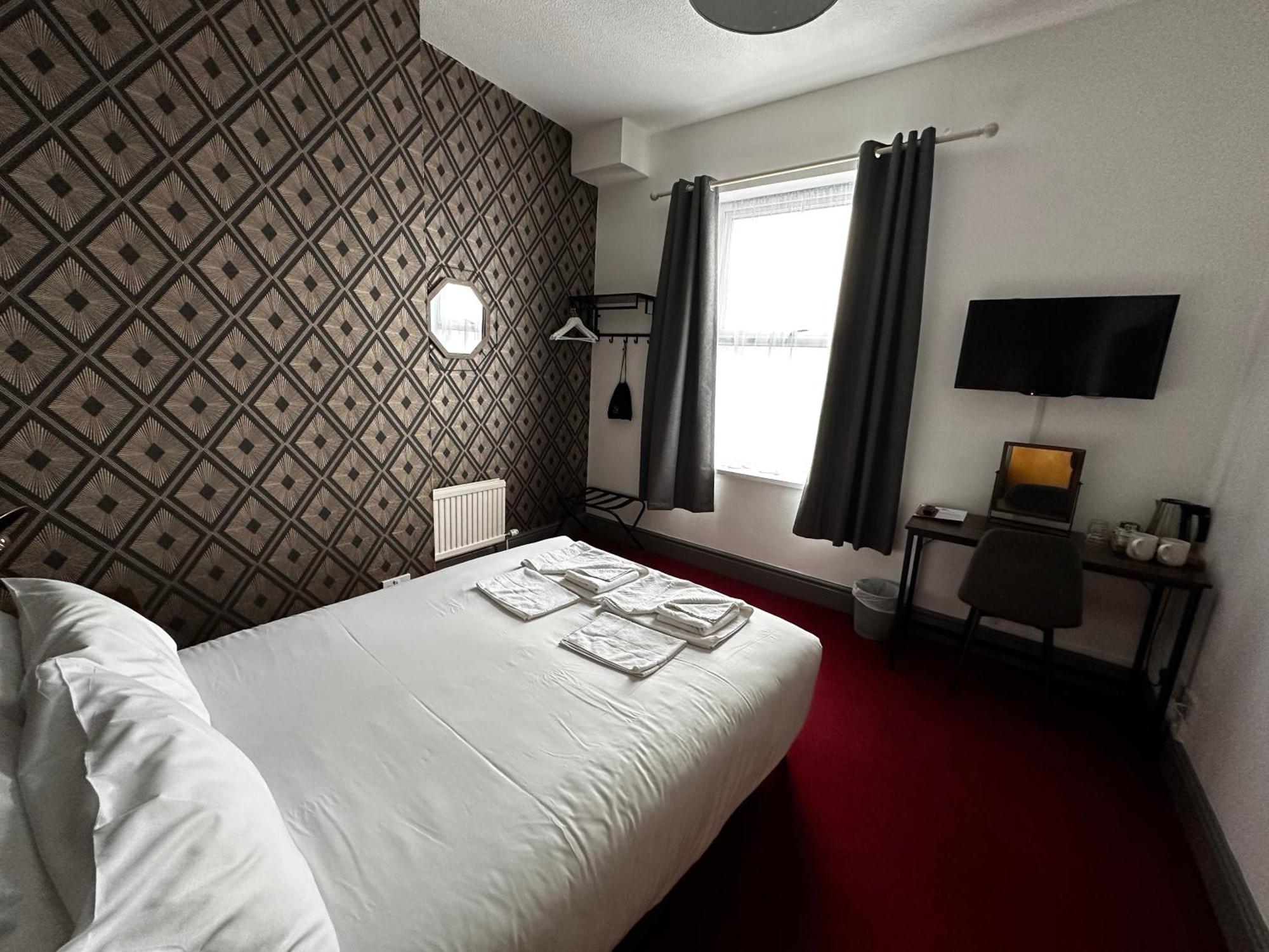 The Derby Hotel Barrow-in-Furness ภายนอก รูปภาพ