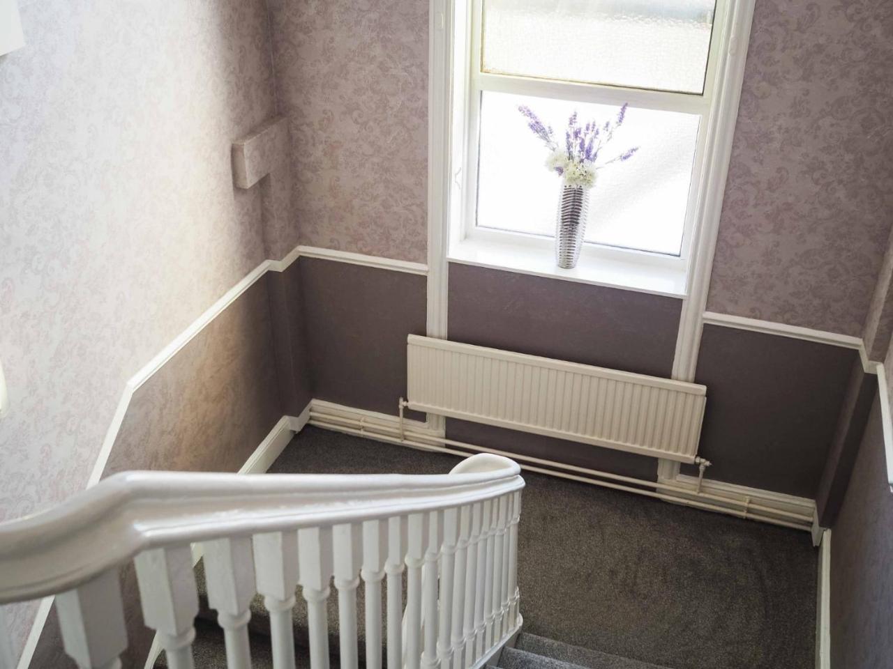 The Derby Hotel Barrow-in-Furness ภายนอก รูปภาพ